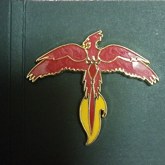 Phoenix Enamel Pin - Picture 1 of 3